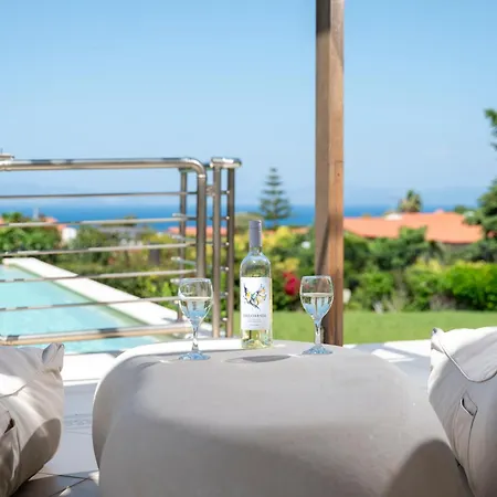 Вилла Horizon Villa-private Pool-7 Bedroom-gym-sea View Псалиди